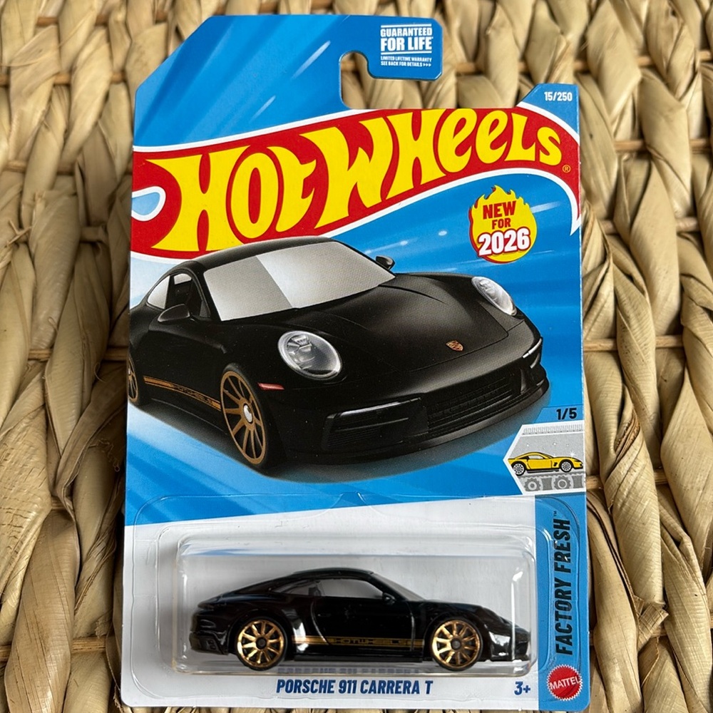 Hot Wheels Porsche 911 Carrera T Black German Sports Car Hotwheels 2026 🆕